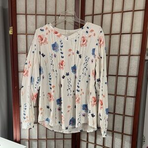 Floral Long Sleeve Women's Top - Cream and Blue PTP 23 inches